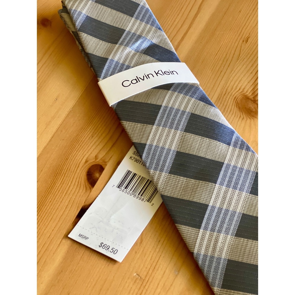 Calvin Klein Mens Necktie Gray Blue Plaid Classic Design NWT $69.50